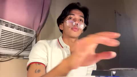 Snapshot of hot_kianxx chatting on May 2026 09:55:01 PM hot_kianxx online show from May 2026 09:55:01 PM