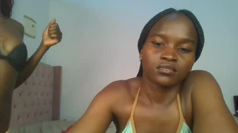 Snapshot of hot_petite12 chatting on June 2026 12:22:01 PM Petite online show from June 2026 12:22:01 PM
