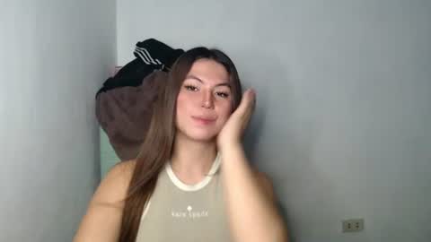 Nikki  online show from April 2026 07:07:02 PM