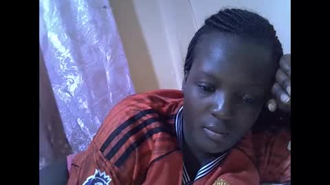 RAYLAH online show from February 2026 04:33:01 AM