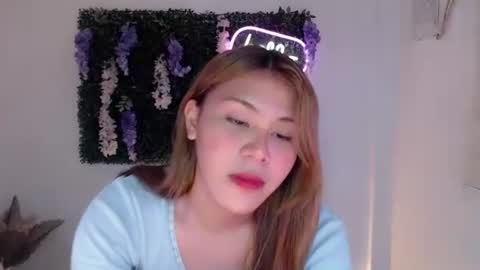 Snapshot of hot_selenaxx chatting on March 2025 08:05:01 PM Selena online show from March 2025 08:05:01 PM