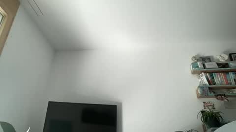 letmedoo2 online show from April 2026 08:53:02 AM