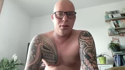 Snapshot of hot_sex83 chatting on May 2026 06:20:01 AM letmedoo2 online show from May 2026 06:20:01 AM