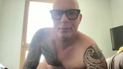 Snapshot of hot_sex83 chatting on May 2026 04:02:02 PM letmedoo2 online show from May 2026 04:02:02 PM