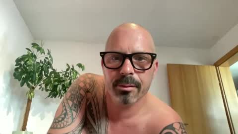 Snapshot of hot_sex83 chatting on July 2026 09:15:01 AM letmedoo2 online show from July 2026 09:15:01 AM