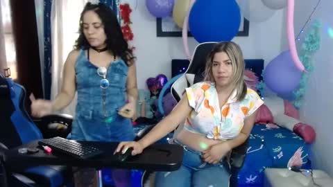 Snapshot of hot_sexy_bunny chatting on January 2025 12:37:01 PM hot sexy bunny online show from January 2025 12:37:01 PM