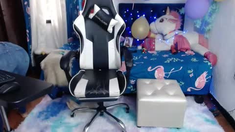 Snapshot of hot_sexy_bunny chatting on January 2025 12:32:02 PM hot sexy bunny online show from January 2025 12:32:02 PM