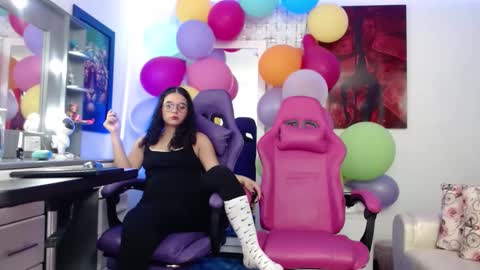 Snapshot of hot_sexy_bunny chatting on September 2025 08:46:01 PM hot sexy bunny online show from September 2025 08:46:01 PM