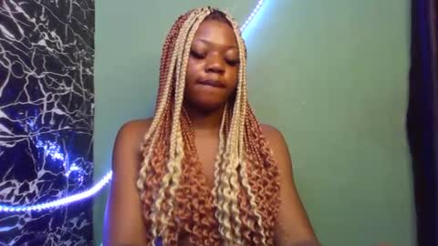 Snapshot of hot_stellaa chatting on February 2025 10:43:02 PM Stella online show from February 2025 10:43:02 PM