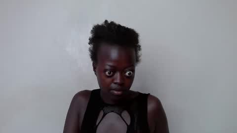 hot_tashaa online show from April 2026 04:24:01 PM