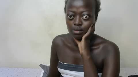 hot_tashaa online show from April 2026 09:04:01 PM