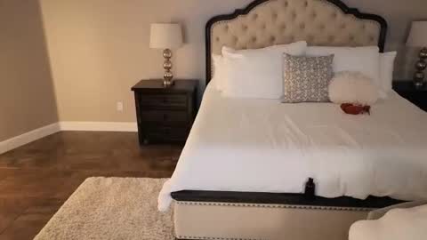 Hot Wife    hotwife sexy new milf highclass brunette bigboobs natural mature online show from May 2026 06:54:02 AM
