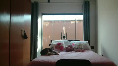 couple without tabus online show from September 2025 10:07:01 AM