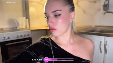 Snapshot of hotalika chatting on May 2026 09:43:01 PM Alika online show from May 2026 09:43:01 PM