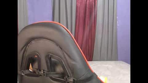 hotasian_pinky online show from March 2026 02:16:02 AM