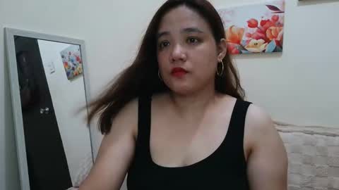 Lynn online show from December 2025 05:55:02 AM