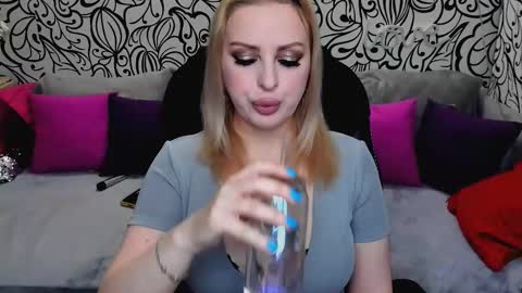 Alice online show from January 2026 06:40:02 AM