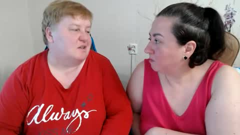 Snapshot of hotfiremommy chatting on May 2026 05:33:01 PM LimonkaFire online show from May 2026 05:33:01 PM