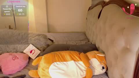 Miss Kitty online show from March 2026 11:28:02 AM