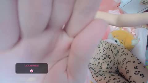 Snapshot of hotfuckingsabbyxx chatting on November 2025 04:15:02 AM beauty has a prize so make it worth plzzz online show from November 2025 04:15:02 AM