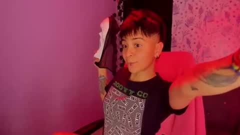 hannah online show from October 2025 02:13:01 AM