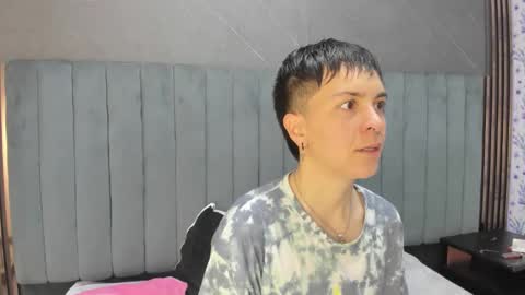 hannah online show from December 2025 01:55:02 AM