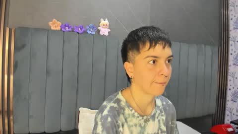 hannah online show from February 2026 01:42:02 AM