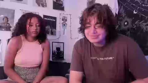 Sam and Nico online show from September 2025 03:24:01 PM