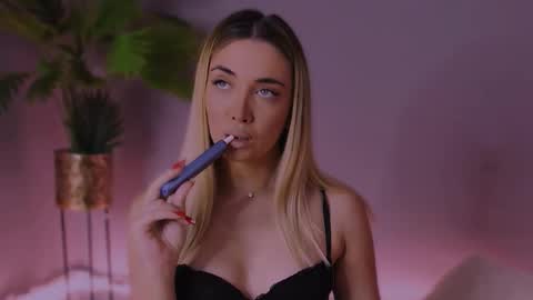 Maria online show from January 2026 05:55:02 AM