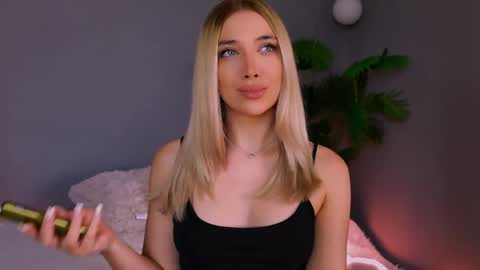 Maria online show from April 2026 06:44:01 AM