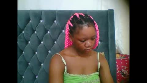 LOYCE online show from December 2025 10:26:01 PM