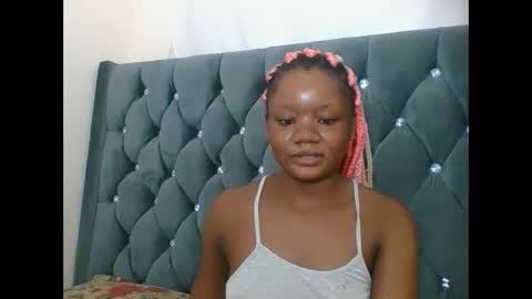 LOYCE online show from February 2026 07:12:01 PM