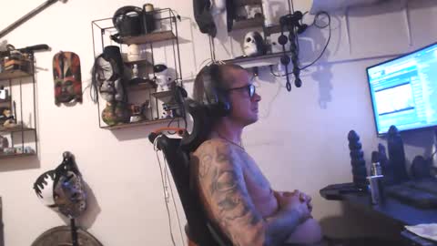 hotkinkytat online show from April 2026 07:56:02 PM