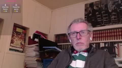 Snapshot of hotlux_54 chatting on April 2026 07:07:01 PM hotlux_54 online show from April 2026 07:07:01 PM
