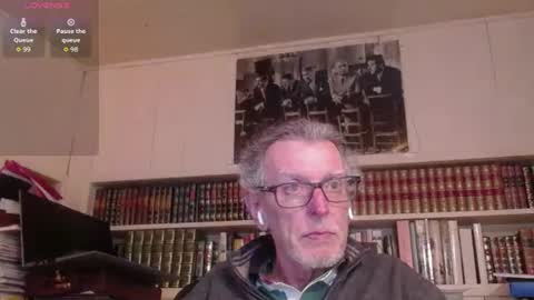 Snapshot of hotlux_54 chatting on April 2026 10:32:01 PM hotlux_54 online show from April 2026 10:32:01 PM