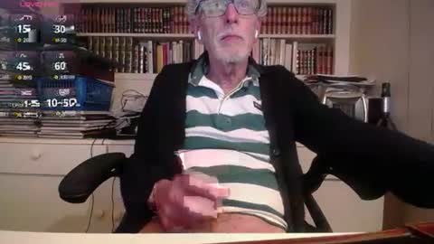 Snapshot of hotlux_54 chatting on May 2026 10:58:01 PM hotlux_54 online show from May 2026 10:58:01 PM