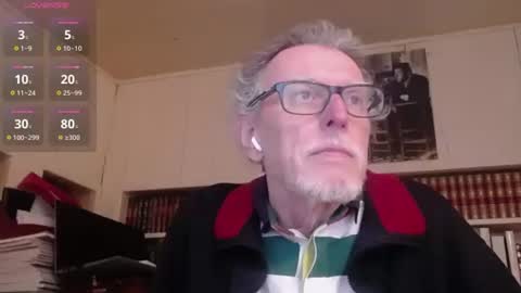 Snapshot of hotlux_54 chatting on May 2026 03:17:01 PM hotlux_54 online show from May 2026 03:17:01 PM