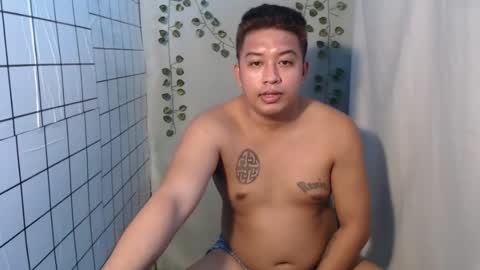 Snapshot of hotnielkhalifa chatting on November 2025 04:40:02 PM neilkhalifa online show from November 2025 04:40:02 PM