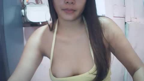 Snapshot of hotpink4u04 chatting on October 2025 09:27:01 PM hotpink4u04 online show from October 2025 09:27:01 PM