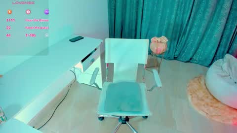 hotsecretary2 online show from February 2026 11:42:02 AM