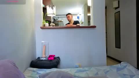 Andres online show from July 2026 06:48:01 PM