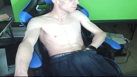 hotsummerboy89 online show from January 2025 06:03:01 PM