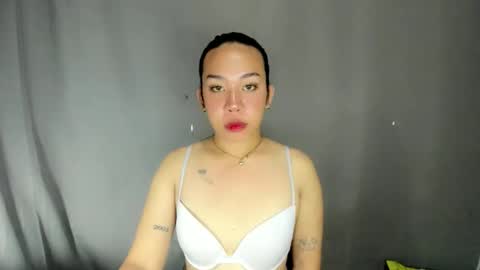 jelaigrande  online show from April 2026 09:12:02 AM