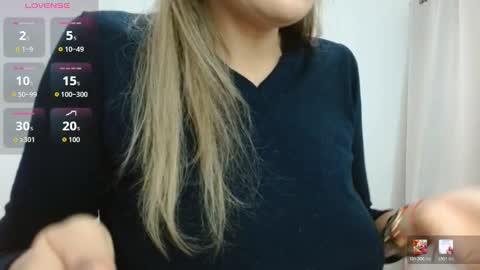 Snapshot of hott_eryka chatting on March 2026 12:34:01 PM Eryka online show from March 2026 12:34:01 PM