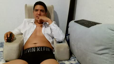 YAYO online show from June 2026 12:13:02 AM