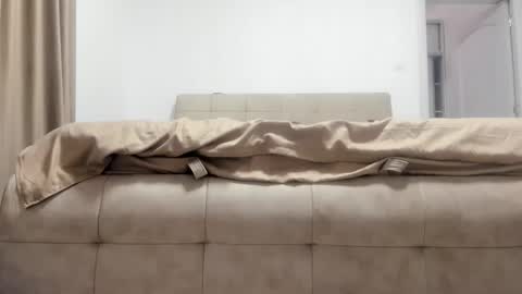 hottalicia2 online show from February 2026 05:51:02 PM