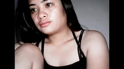 Snapshot of hottie_asianbabe chatting on May 2026 10:49:02 PM Leen online show from May 2026 10:49:02 PM
