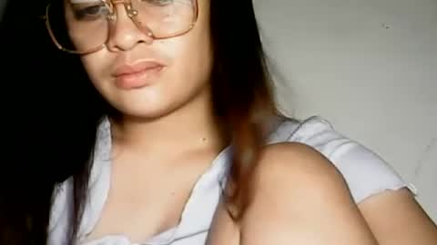 Snapshot of hottie_asianbabe chatting on June 2026 10:34:02 PM Leen online show from June 2026 10:34:02 PM
