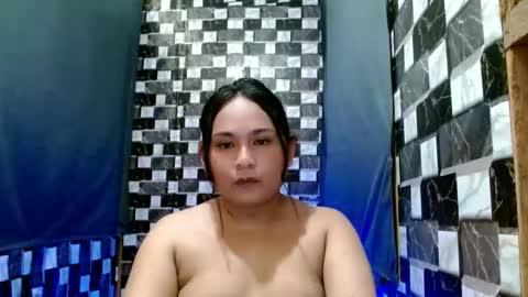 Snapshot of hottie_uzeah21 chatting on June 2026 04:51:02 AM hottie_uzeah21 online show from June 2026 04:51:02 AM