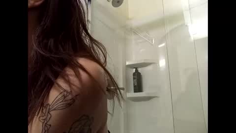 Snapshot of hottiefrmhell97 chatting on November 2025 07:29:01 AM Lucky online show from November 2025 07:29:01 AM